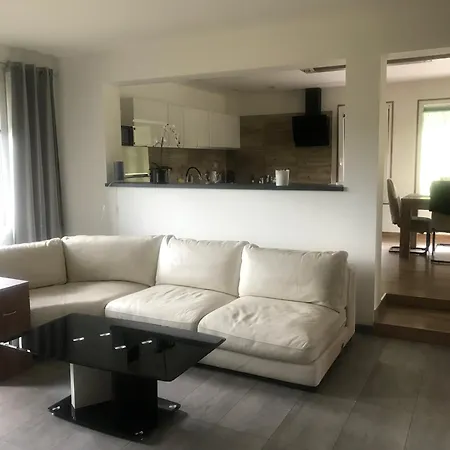 - Veri 1 Villa Ostrava